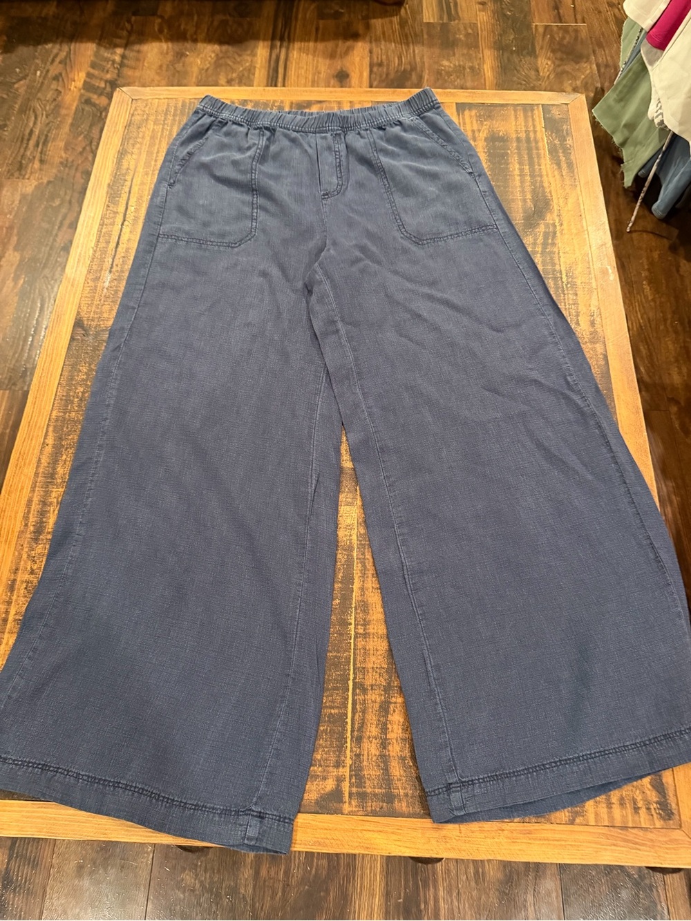 Splendid Navy Wide-Leg Lyocell/Linen blend Pull-On Pants